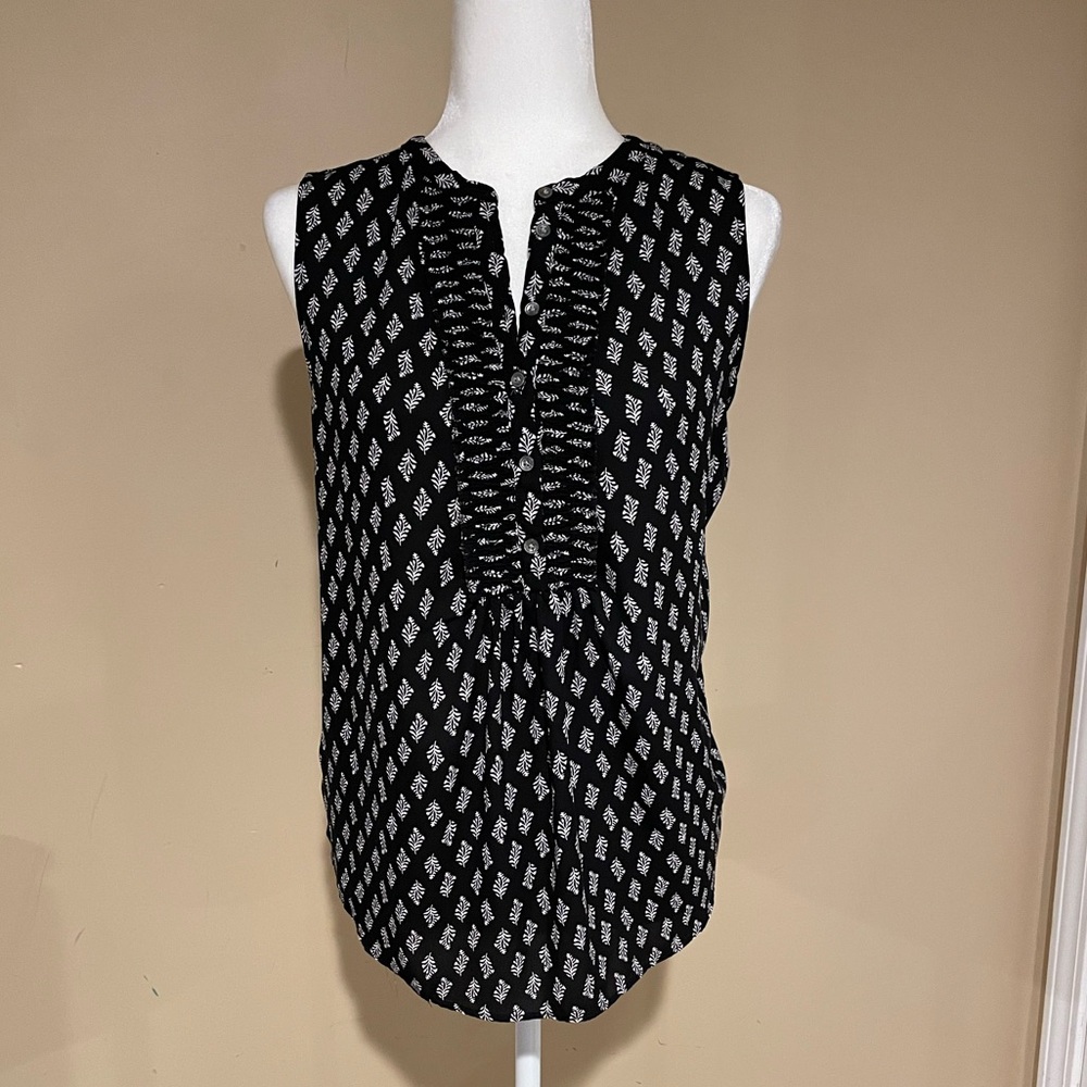 Loft sleeveless blouse - Size Medium